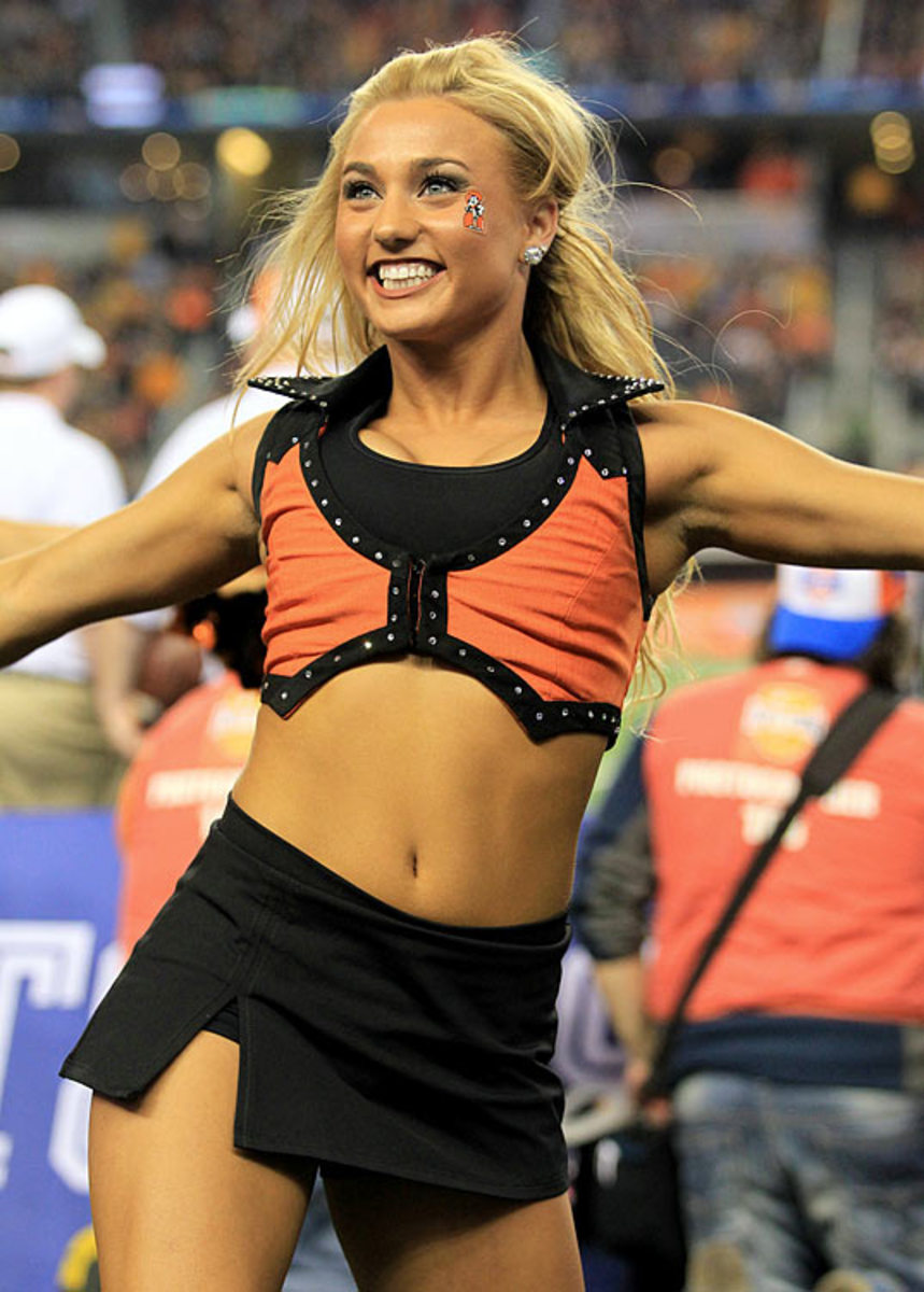 140104142526-cotton-bowl-oklahoma-state-cheerleaders-matthew-visinsky-cotton-bowl-oklahoma-state-2-single-image-cut.jpg