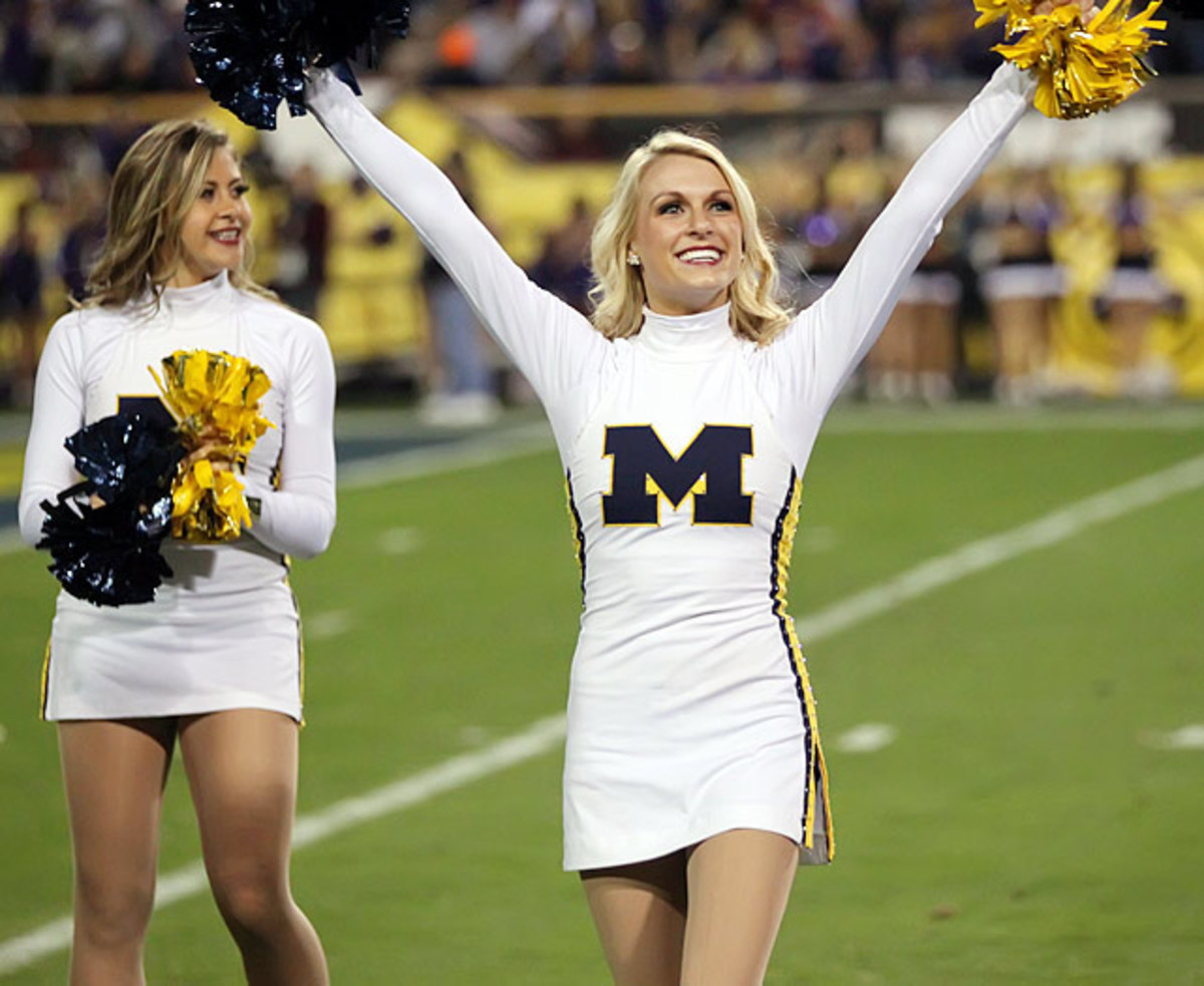 140103163050-buffalo-wild-wings-bowl-michigan-cheerleaders-dam131228016-kstate-v-michigan-single-image-cut.jpg