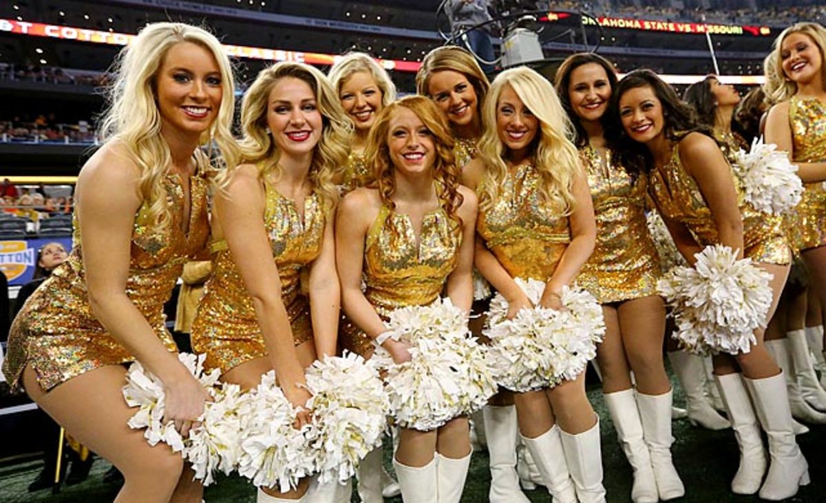140104142452-cotton-bowl-missouri-cheerleaders-460394019-single-image-cut.jpg