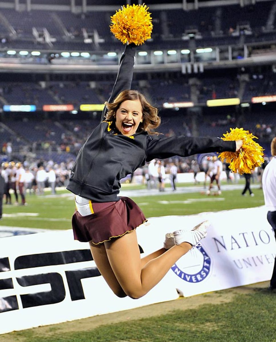 140103163317-holiday-bowl-arizona-state-cheerleaders-asu-spirit-squad-paul-yee-dsc-5662-single-image-cut.jpg
