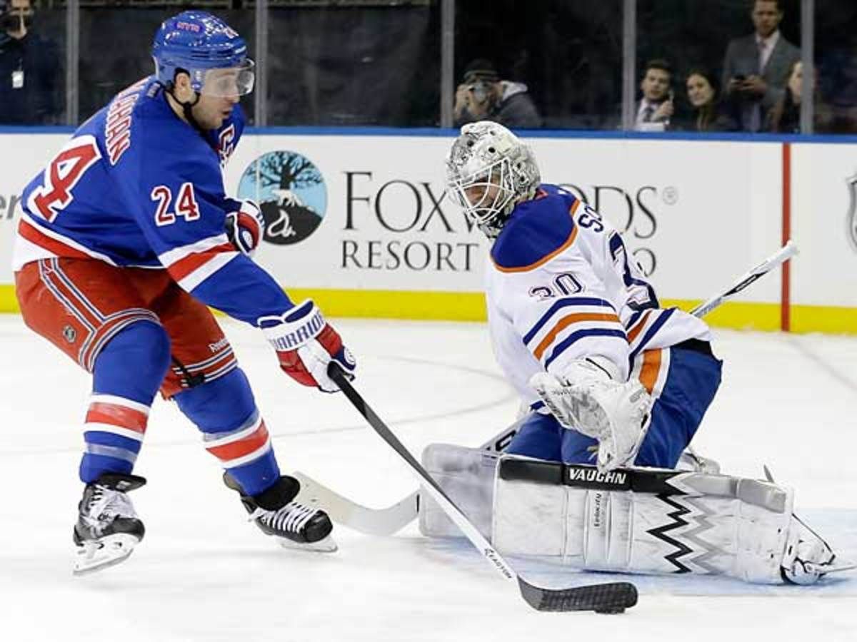 The Rangers could be trading captain Ryan Callahan (24) to the Lightning. (AP Photo/Frank Franklin II)