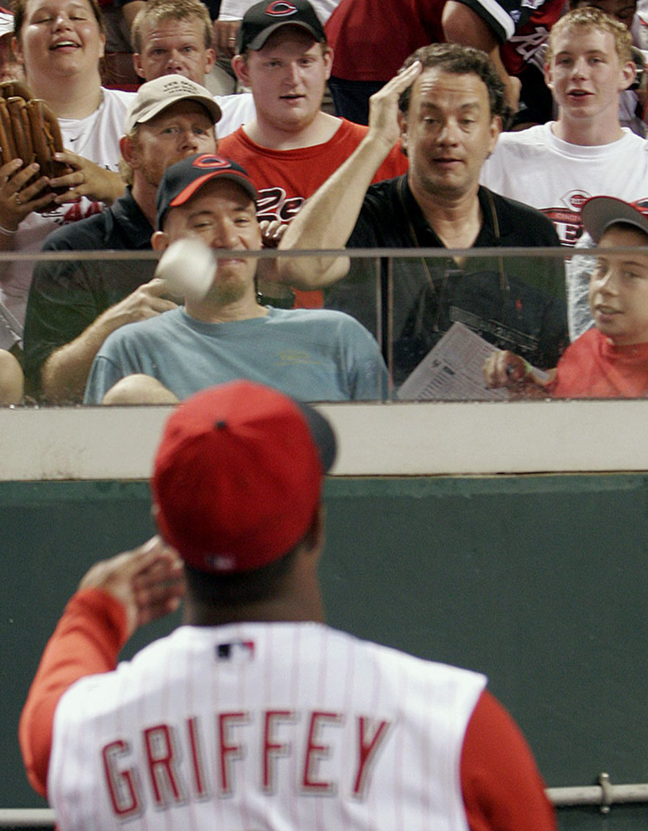 2006-0719-Tom-Hanks-Ken-Griffey-Jr.jpg