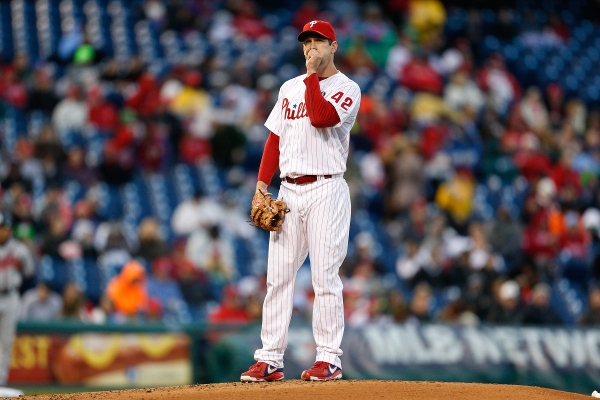 Phillies pitcher Cliff Lee won't need surgery - Sports Illustrated