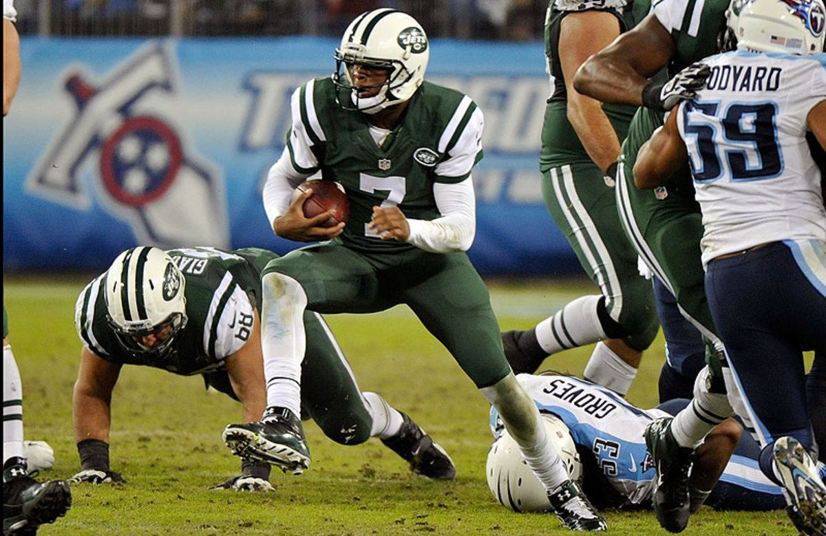 Geno Smith and the Jets ceded control of the race for the No. 1 pick by beating the Titans 16-11 on Sunday. Tennessee is now one of four teams at 2-12 (Jacksonville, Oakland and Tampa Bay). The Jets are 3-11. (Frederick Breedon/Getty Images)