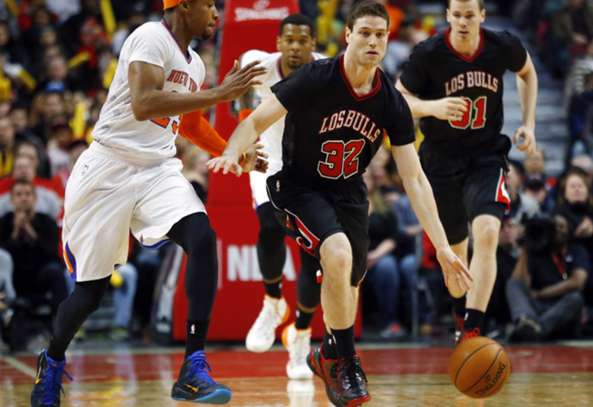 After struggling to establish himself in Sacramento, guard Jimmer Fredette eyes a role in Chicago.