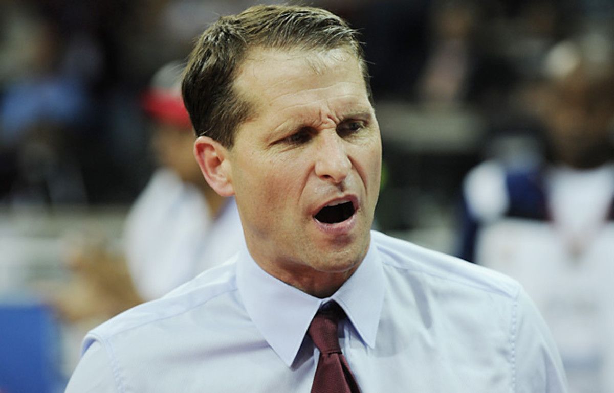 A former head coach in the NBA, Eric Musselman is a candidate to replace Cal's Mike Montgomery.