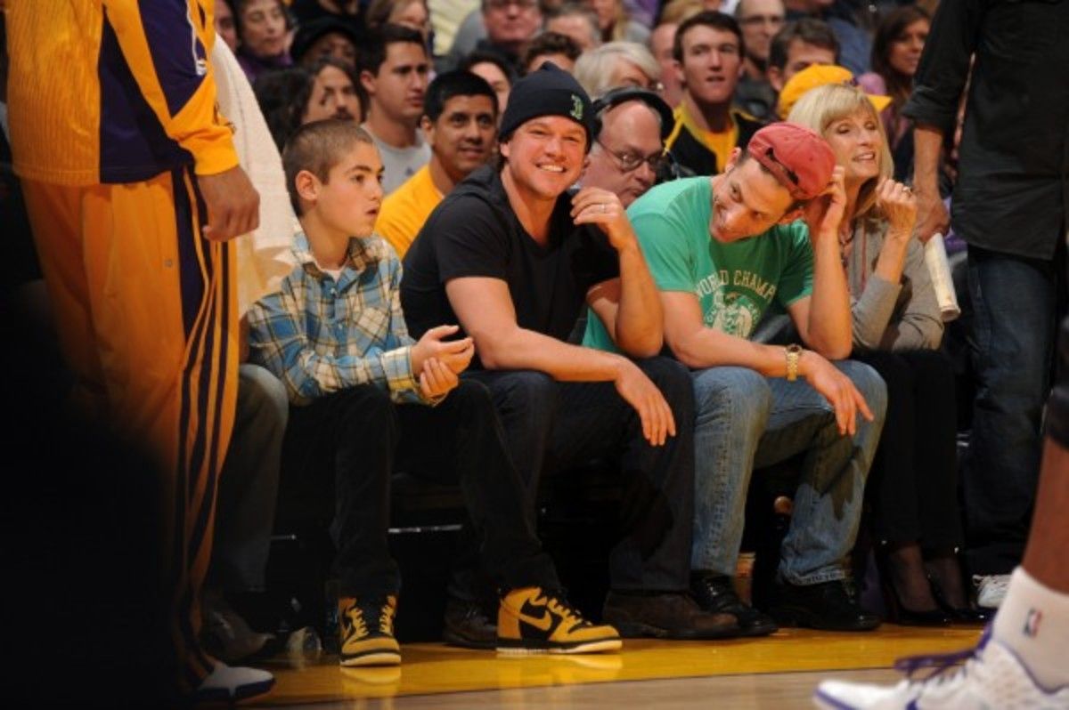A native of the Boston suburbs, Matt Damon is looking to become a minority owner of the Clippers. (Andrew D. Bernstein/Getty Images)