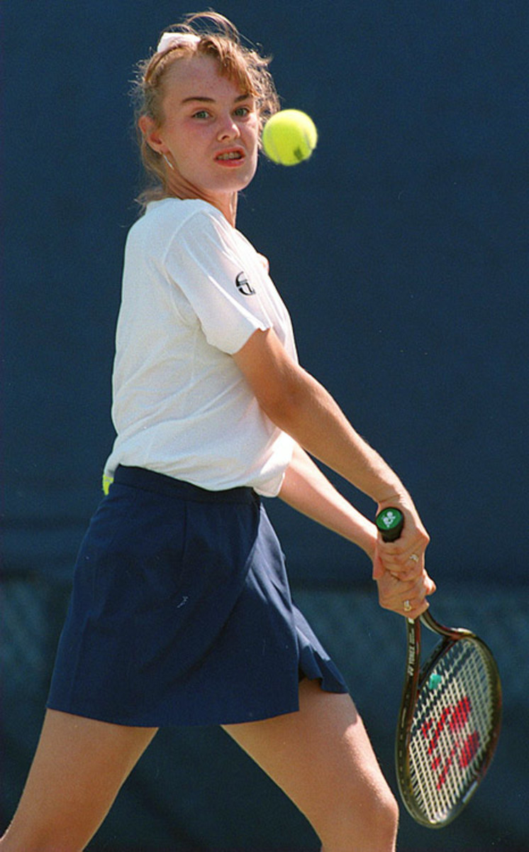 140618163040-martina-hingis-single-image-cut.jpg