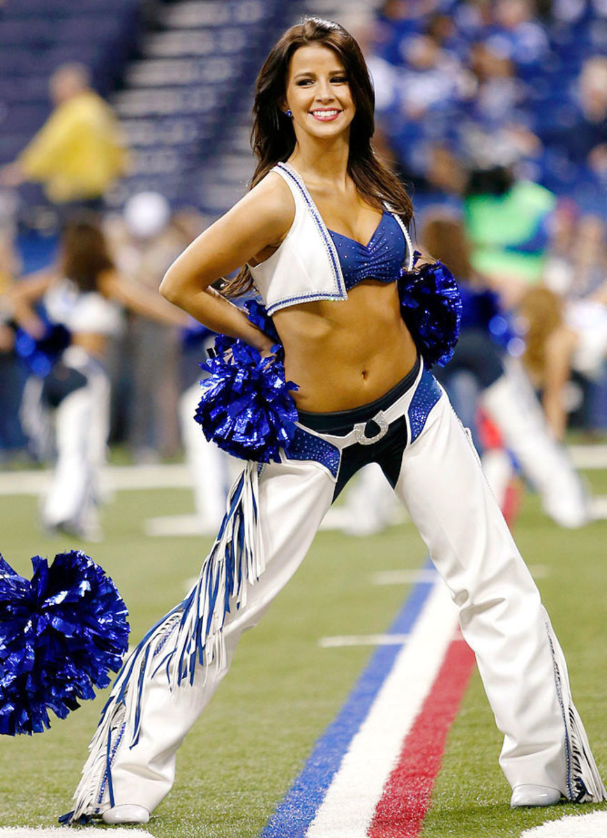 Indianapolis-Colts-cheerleaders-DBF14113020_Redskins_at_Colts__11_30_1.jpg