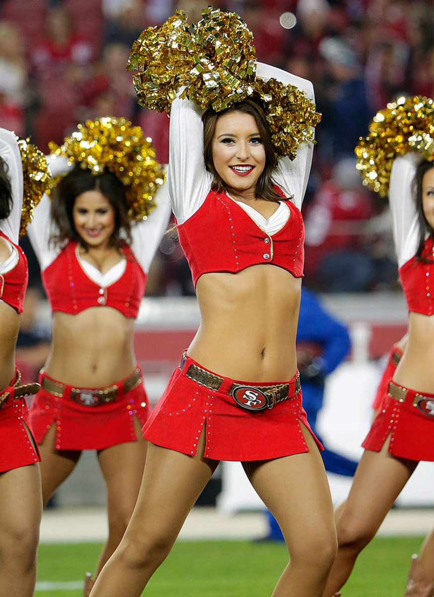 San-Francisco-49ers-Gold-Rush-cheerleaders-AP564722503778_7.jpg