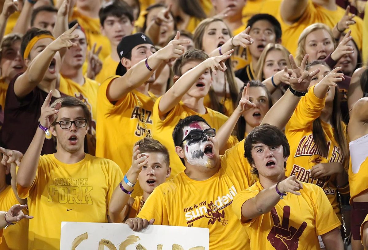 Arizona_State_Superfans-YP4_0224.jpg