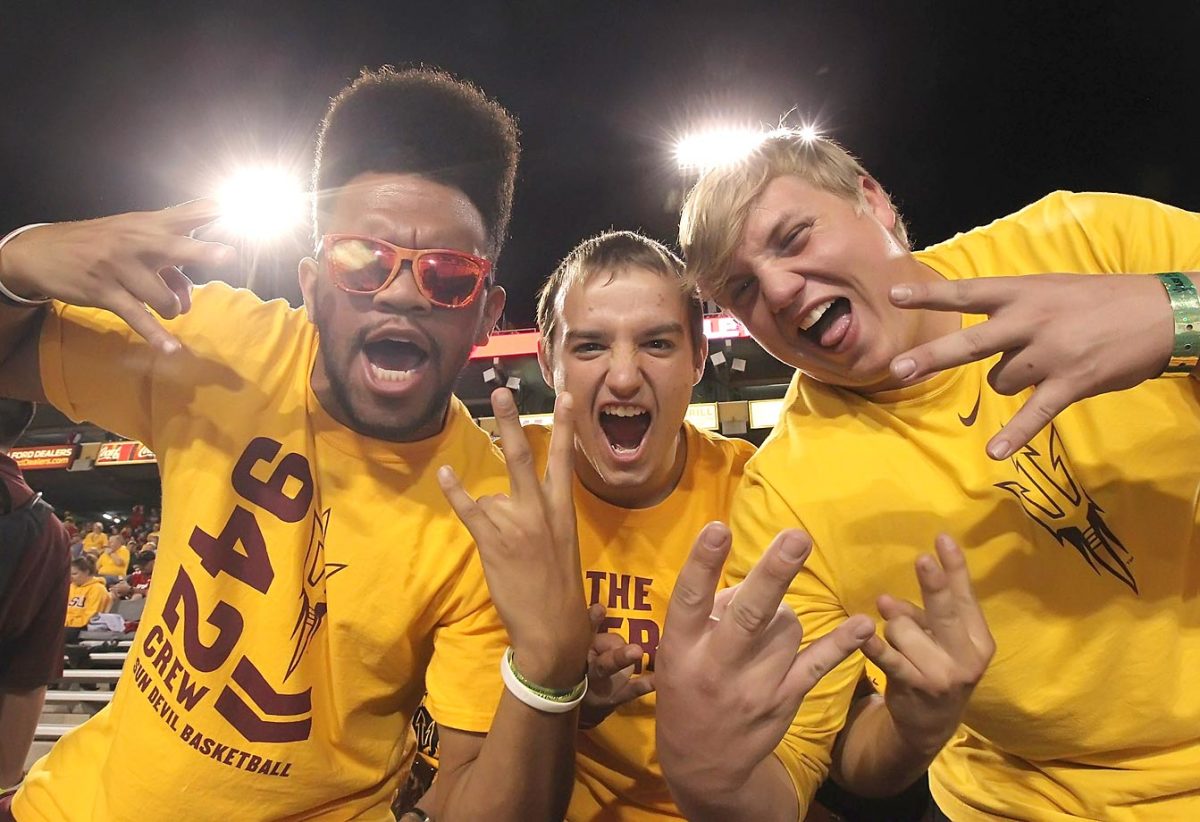 Arizona_State_Superfans-BY4_8076.jpg