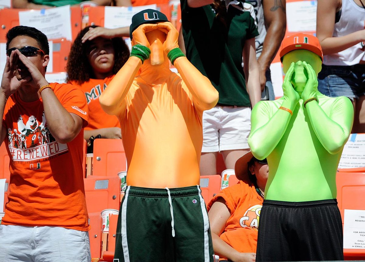 Miami-fans-796141011029_Cincinnati_v_UM.jpg