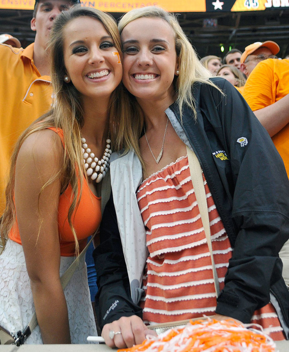 Tennessee-fans-CCR141011011_UT_Chattanooga_at_Tenness.jpg