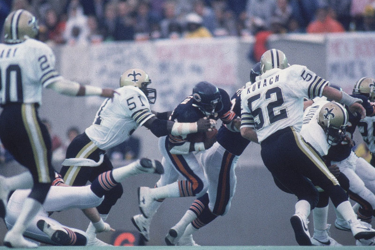 walter-payton-record-breaker-1984.jpg