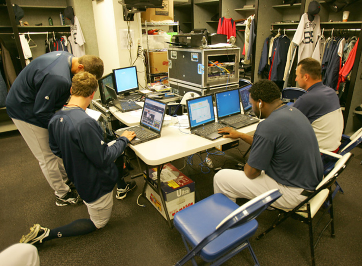 Jonathan Papelbon, Time Wakefield and David Ortiz