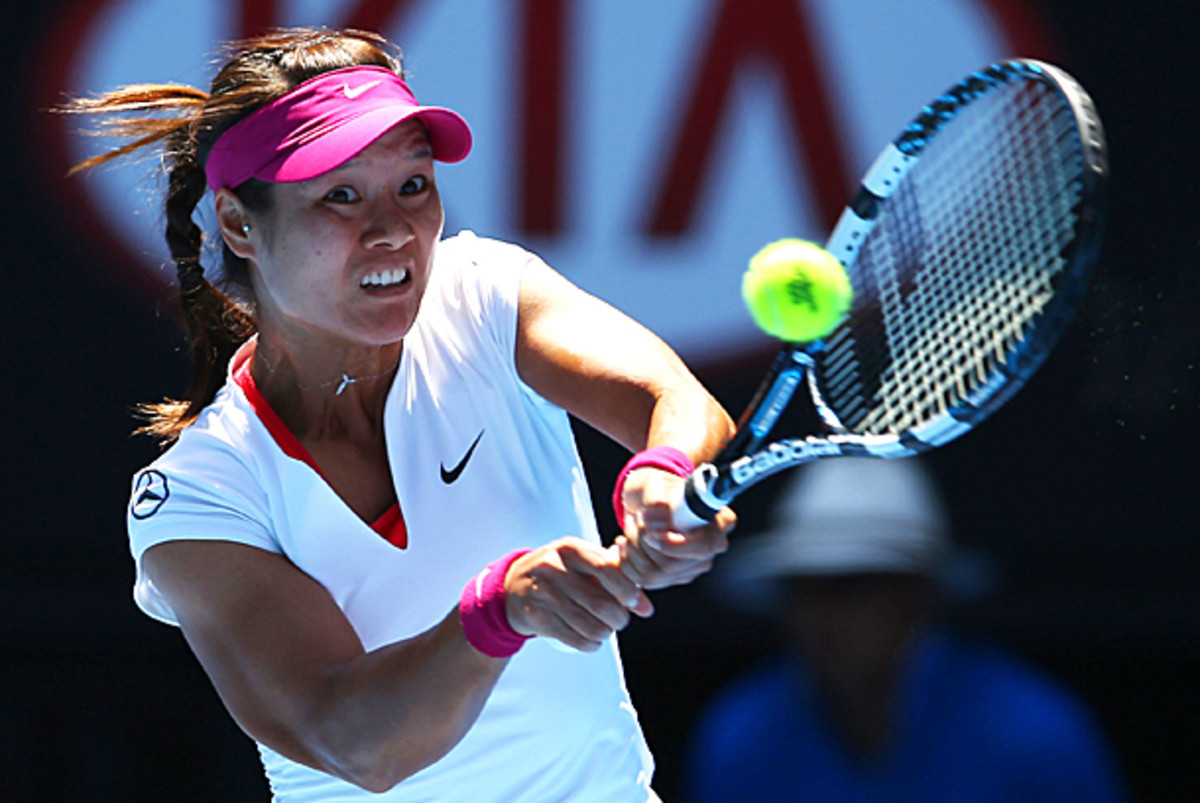 Li Na set the pace of the match when she jumped up to a 5-0 lead in the first set against Eugenie Bouchard. (Mark Kolbe/Getty Images)