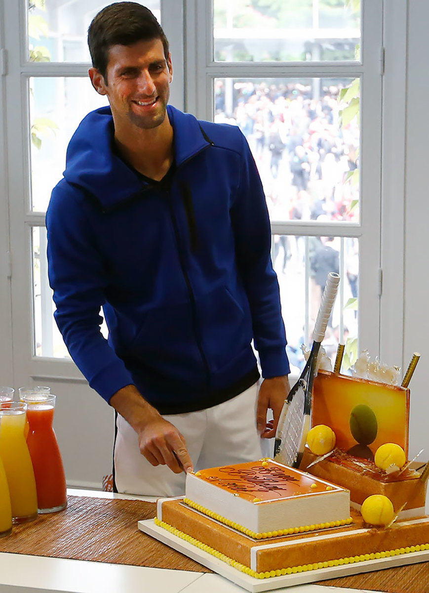 Novak-Djokovic-birthday-cake.jpg