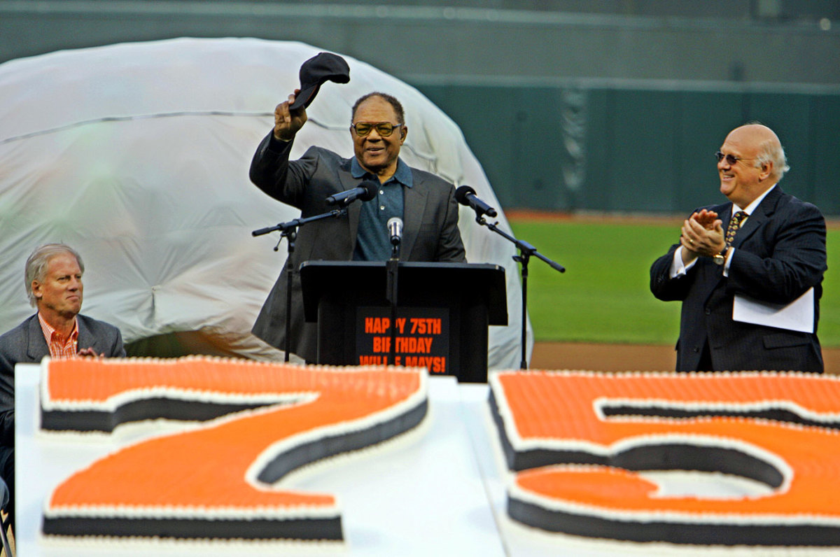 Willie-Mays-birthday-cake.jpg