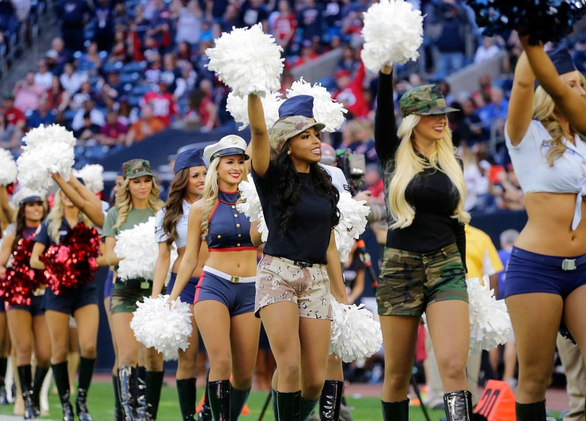 Houston-Texans-cheerleaders-AP43386855176_3.jpg