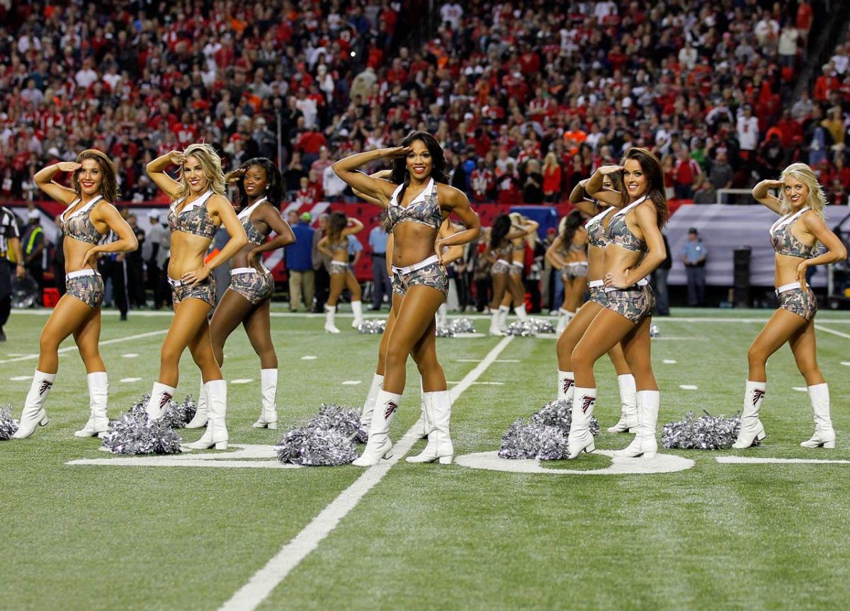 Atlanta-Falcons-cheerleaders-488141123_1270_Browns_at_Falcons.jpg