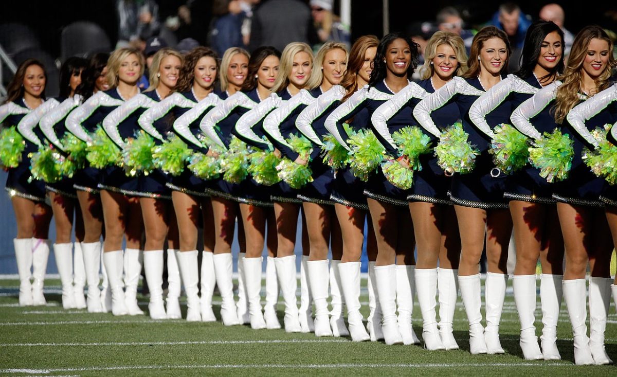 Seattle-Seahawks-Sea-Gals-cheerleaders-AP386513554454.jpg
