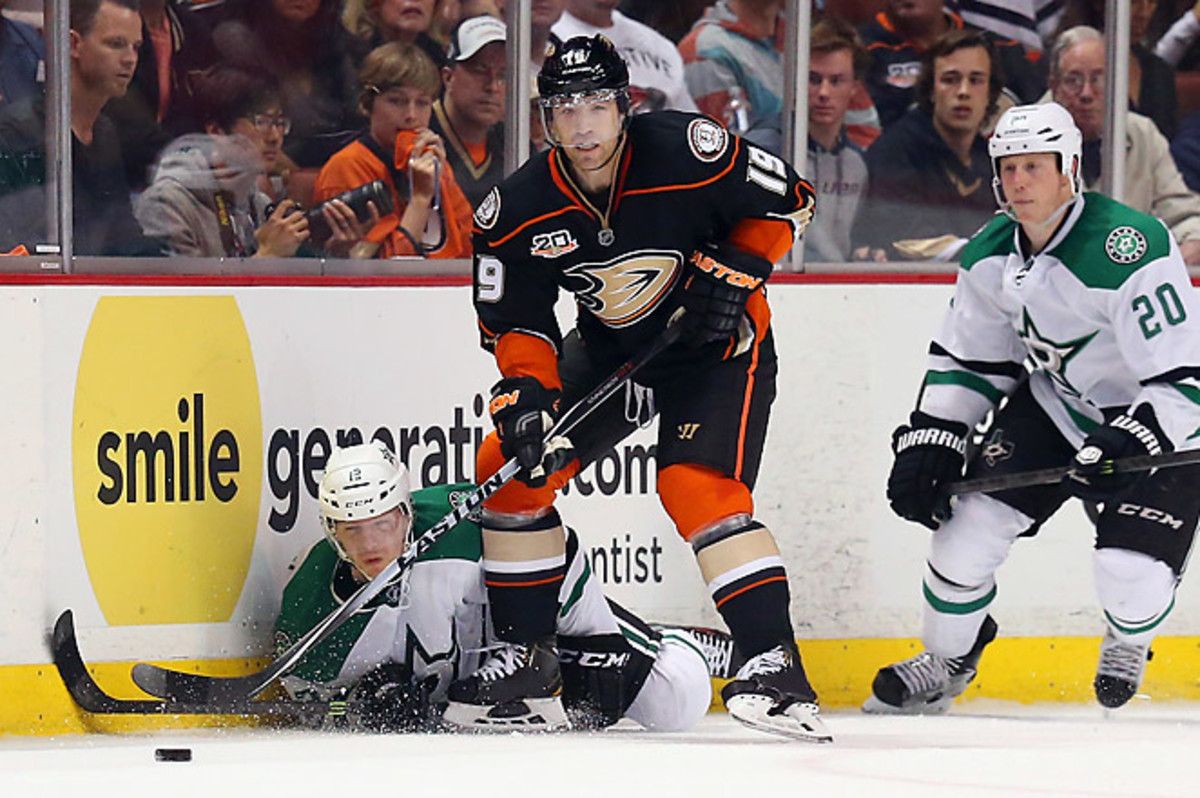 Robidas was hurt early in the second period of Game 3 against the Stars when he was undercut by Ryan Garbutt.