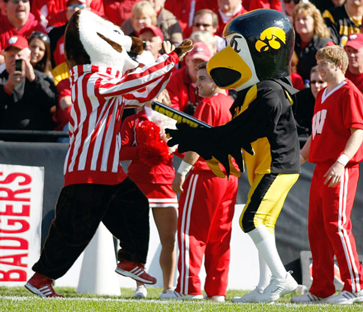 Bucky Badger v. Herky the Hawk