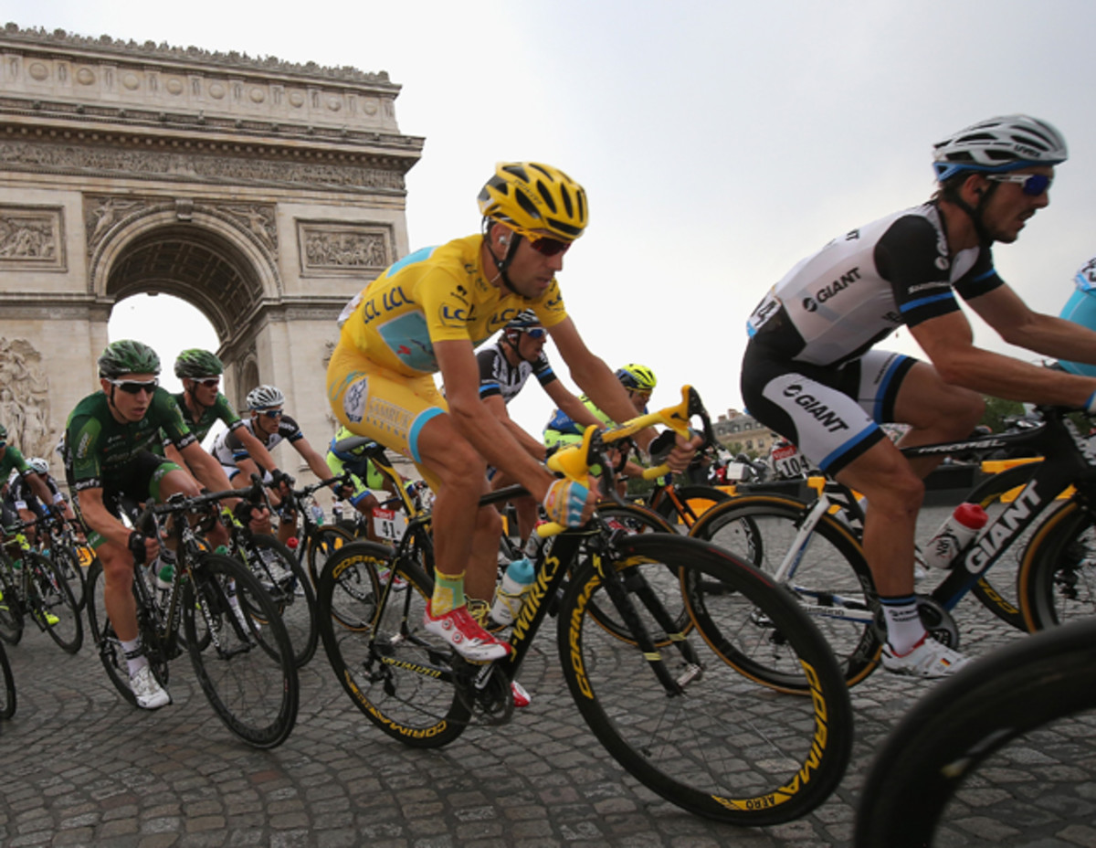 Vincenzo Nibali of Italy in action during the twenty first stage of the 2014 Tour de France, a 138km stage from Evry into the Champs-Elysees in Paris, France. 