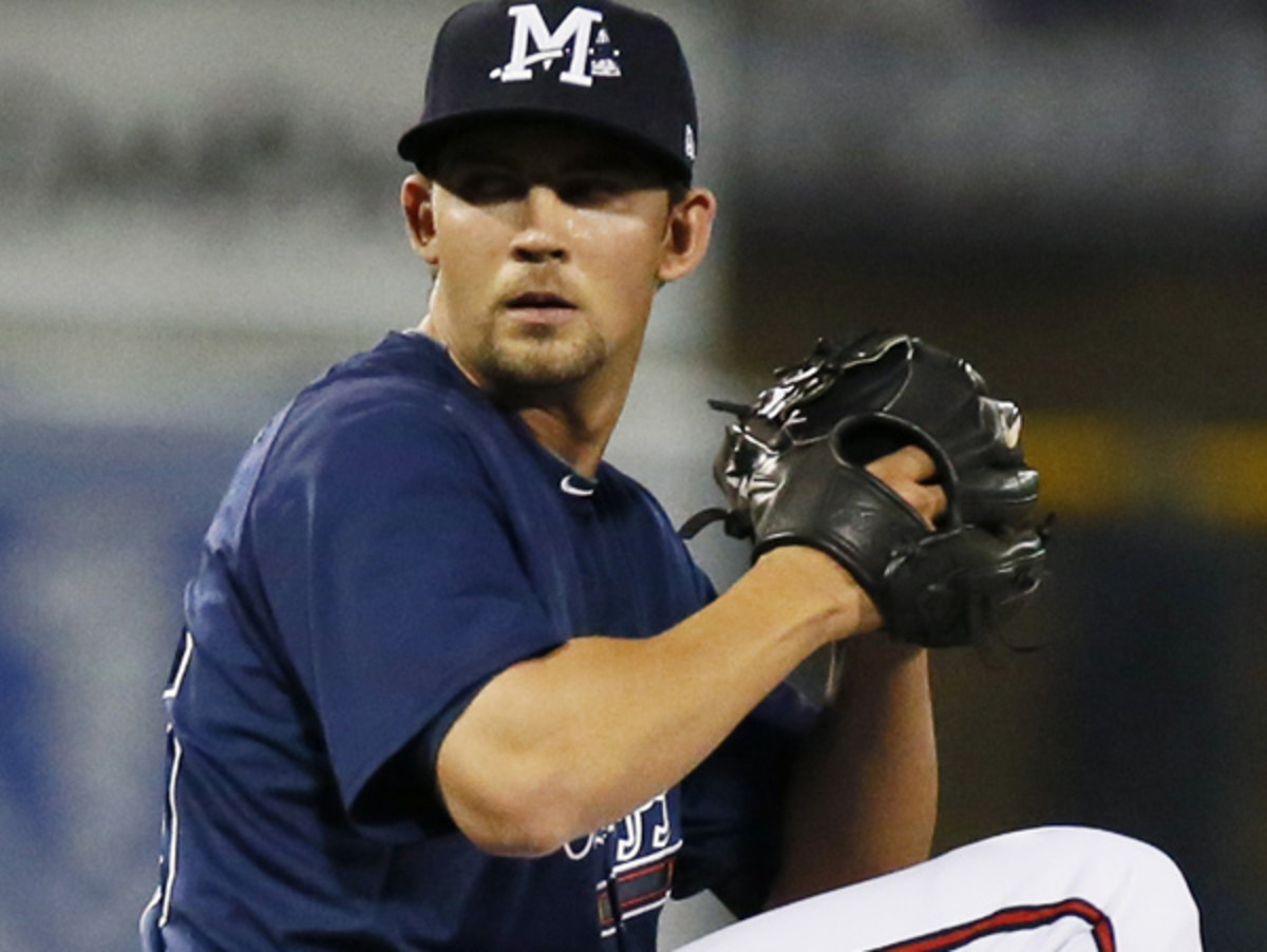 Shoulder soreness cost Mike Minor the entirety of the month of April. (Rogelio V. Solis/AP)