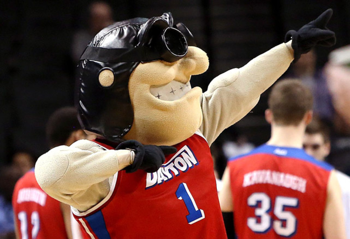 140318123208-dayton-flyers-mascot-rudy-flyer-single-image-cut.jpg