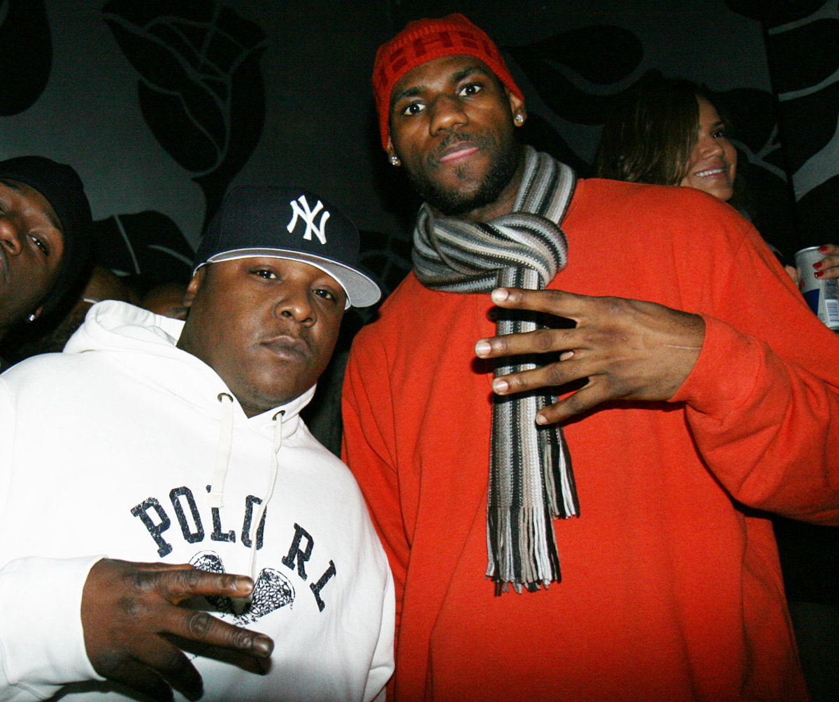 2007-lebron-james-jadakiss.jpg