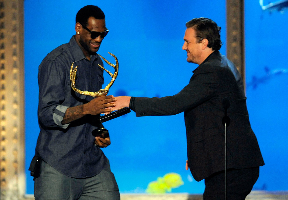 2010-lebron-james-jason-segel.jpg