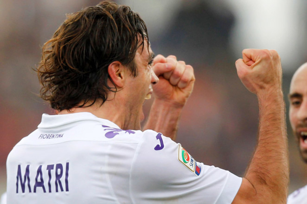 Fiorentina moved three points behind Napoli in the race for third place and the final Champions League berth.