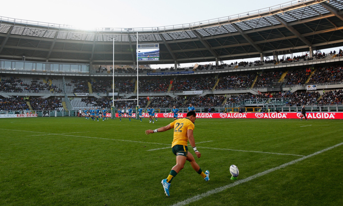 Rugby rules create some interesting angles on conversion tries. (Harry Engels/Getty Images)