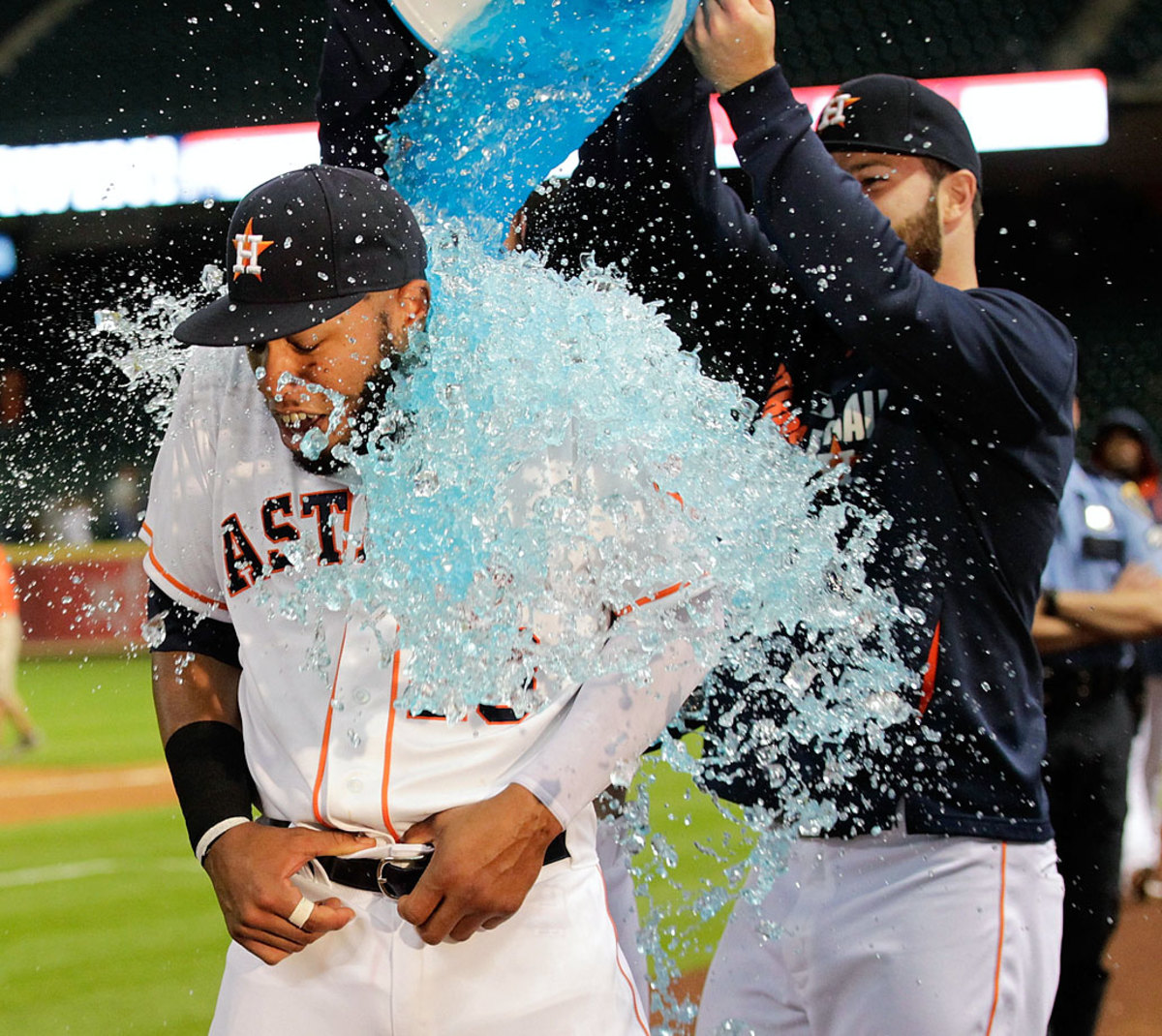 0603-jon-singleton-doused-by-dallas-keuchel.jpg