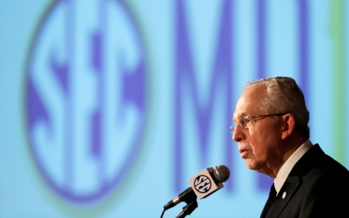 SEC Commissioner Mike Slive will continue on as the conference launches a new network this summer. (AP Photo/Dave Martin)