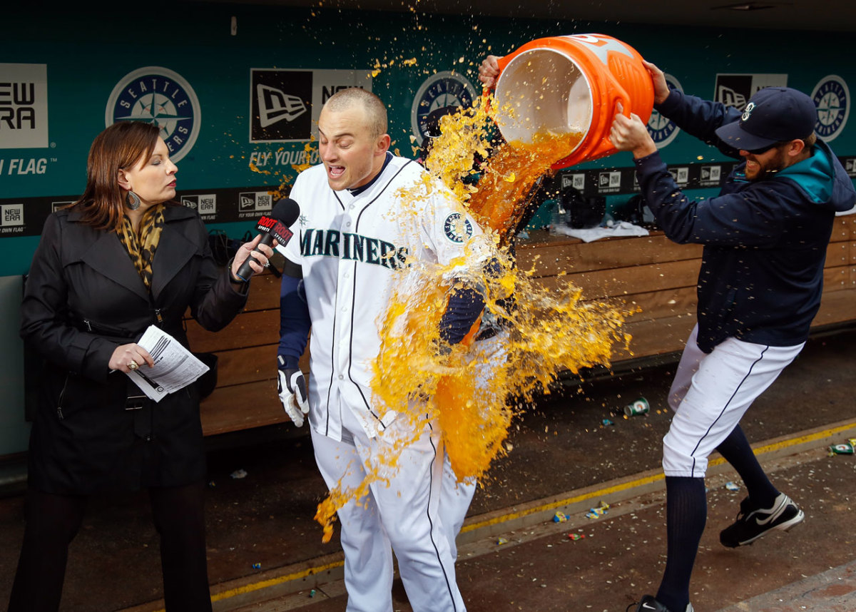 0423-kyle-seager-doused.jpg
