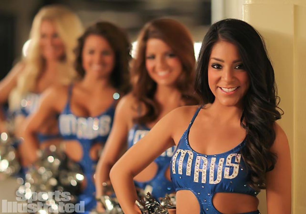 140604143456-01-emily-mavs-exclusive-yp4-1827-single-image-cut.jpg