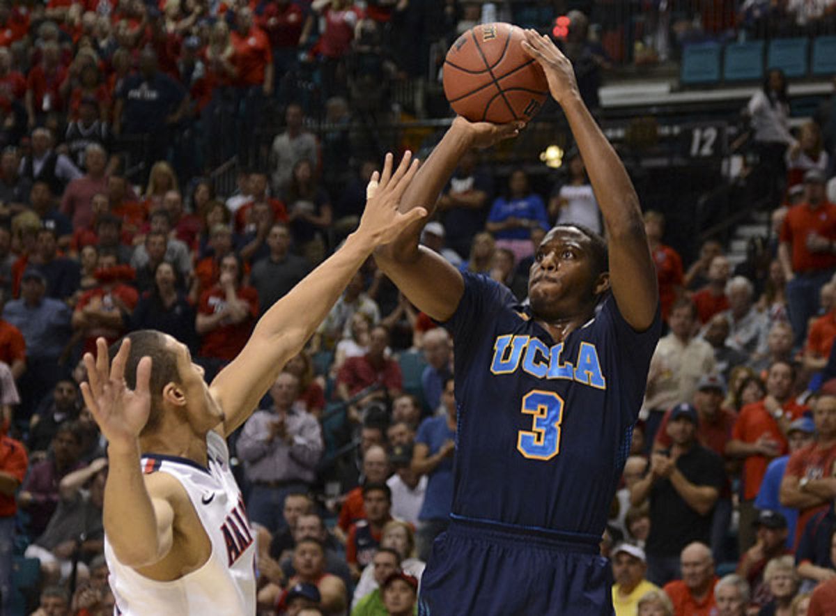 Jordan Adams (right) hit the biggest shot of UCLA's season to lift the Bruins over Arizona. (Kyle Terada-USA TODAY Sports)