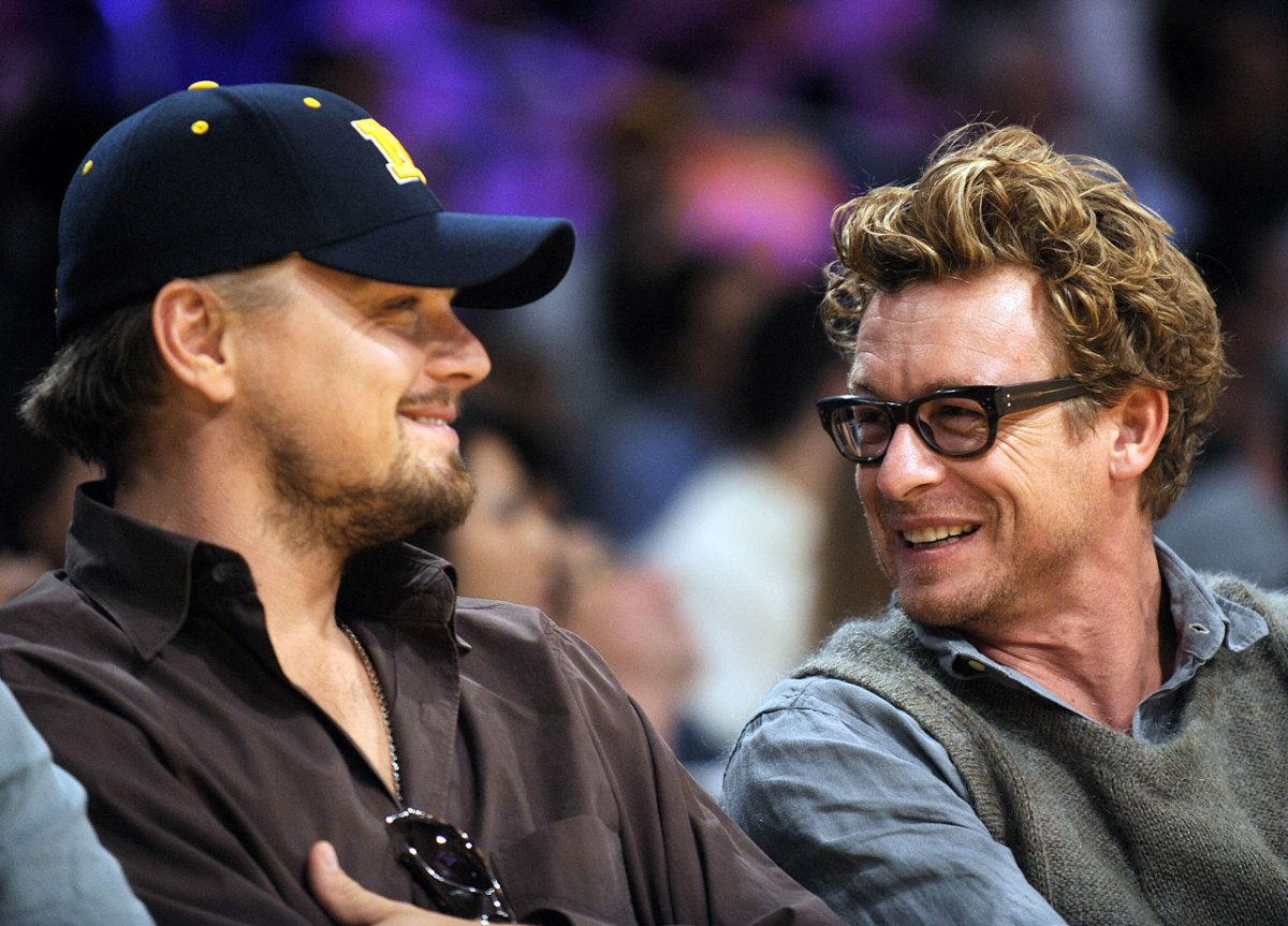 2009-0607-Leonardo-DiCaprio-Simon-Baker-Lakers-game.jpg