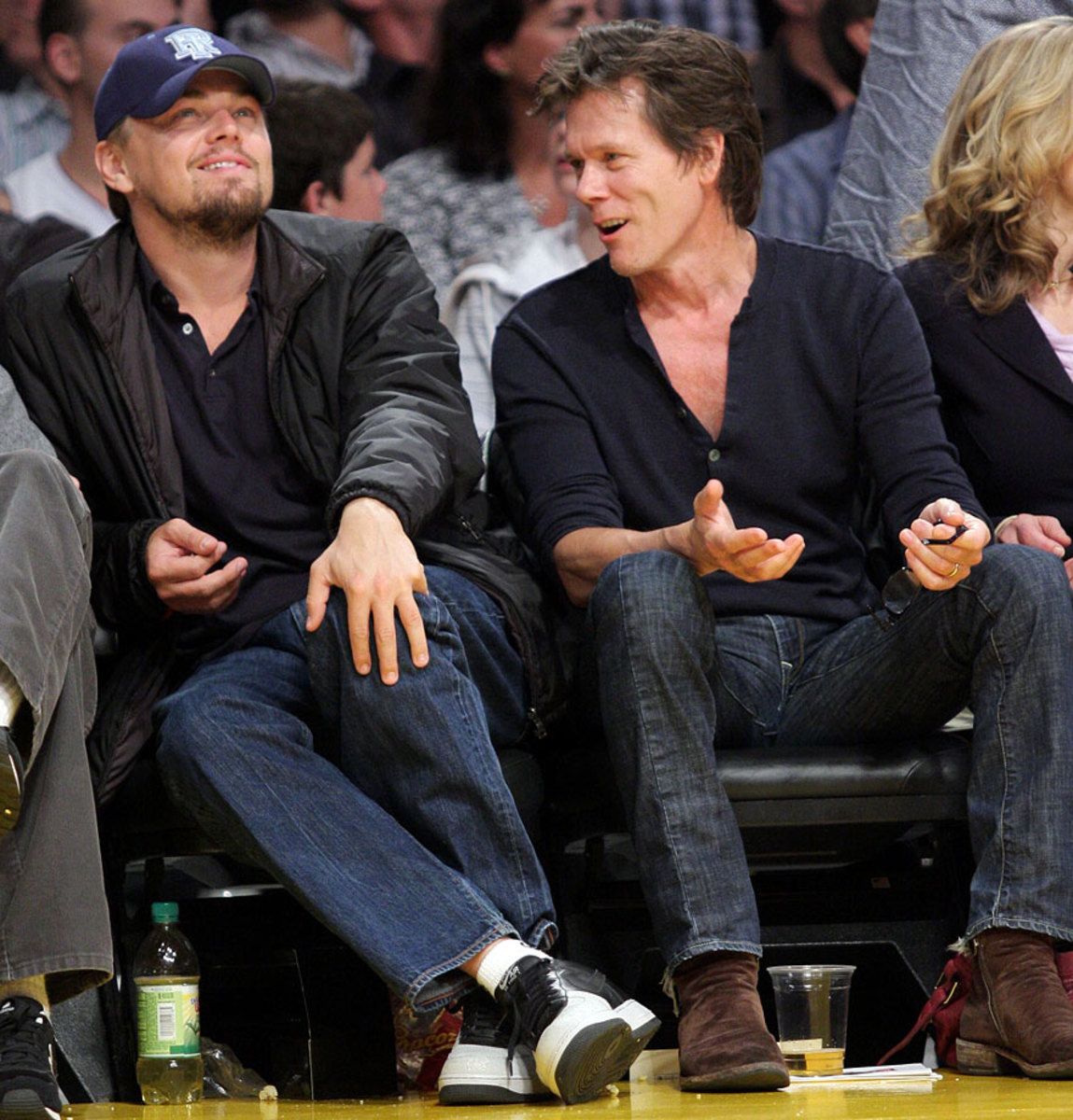 2009-0512-Leonardo-DiCaprio-Kevin-Bacon-Lakers-game.jpg