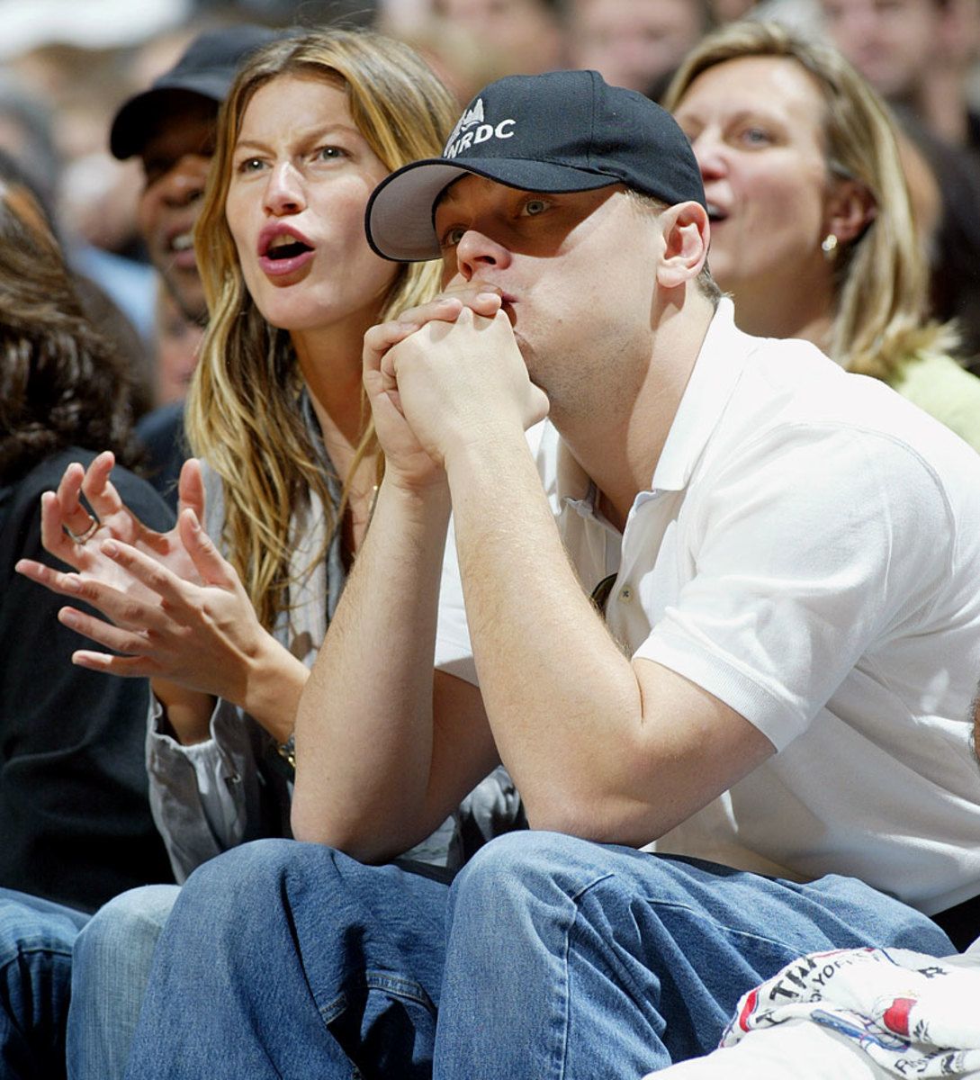 2005-0501-Leonardo-DiCaprio-Gisele-Bundchen--Nets-game.jpg