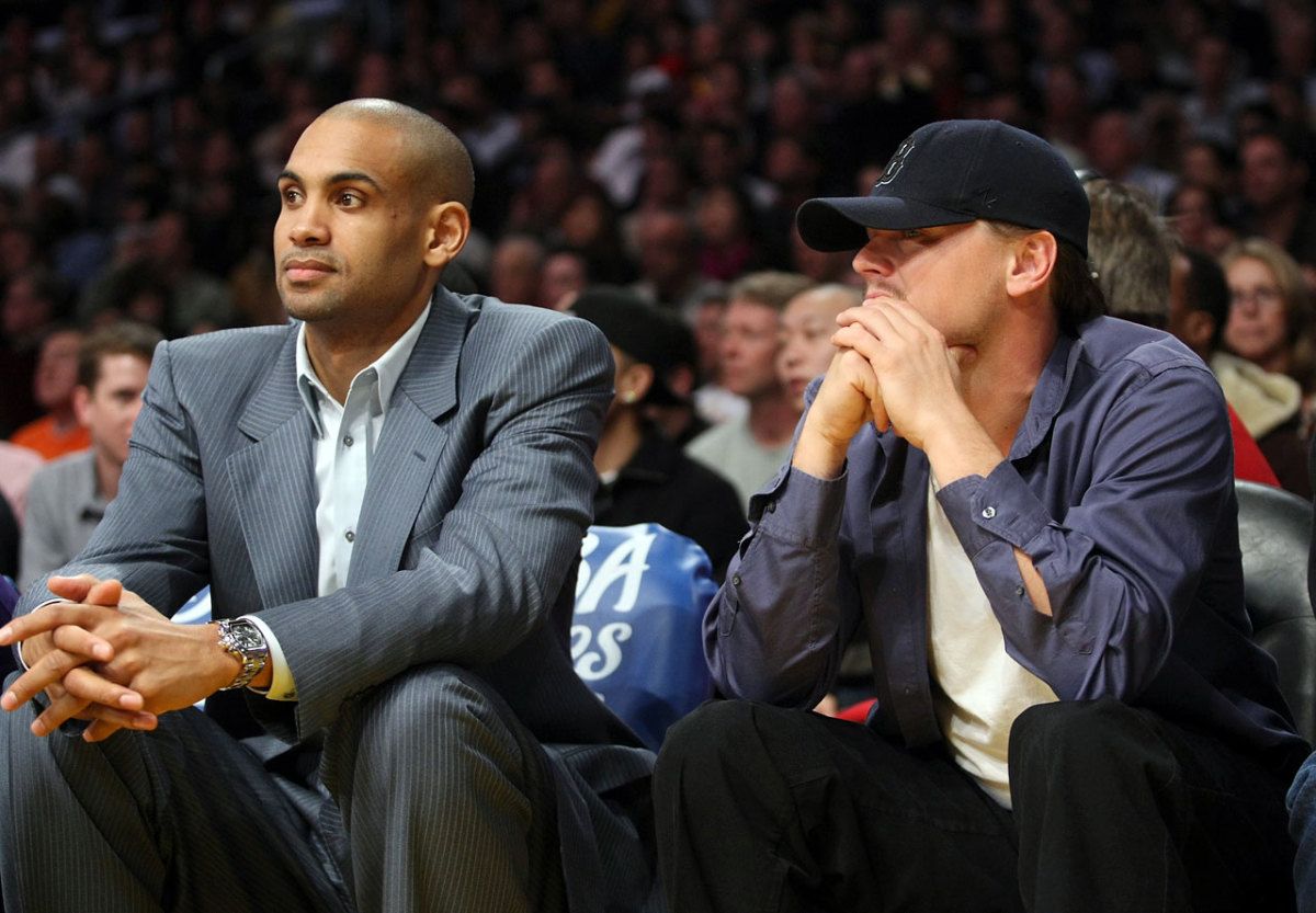 2008-0117-Leonardo-DiCaprio-Grant-Hill-Lakers-game.jpg
