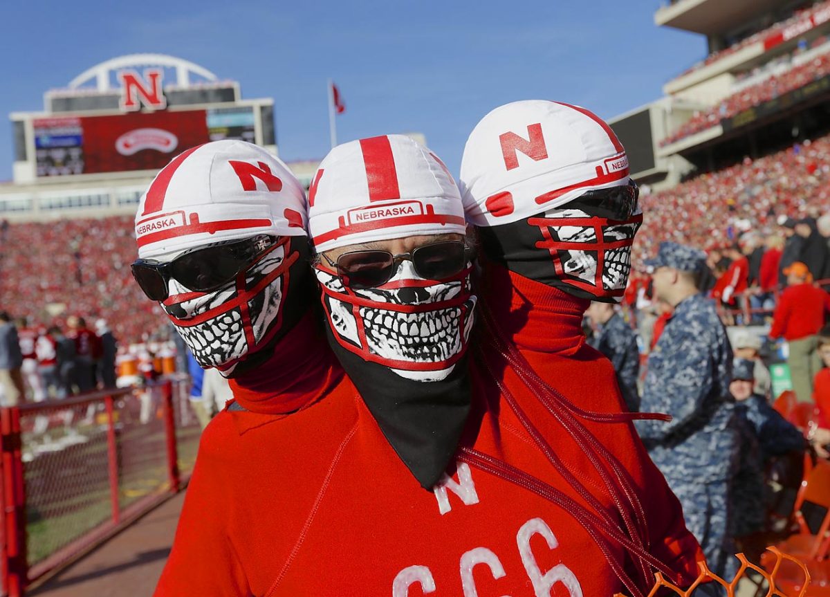 nebraska-fans-a005c6-0.jpg