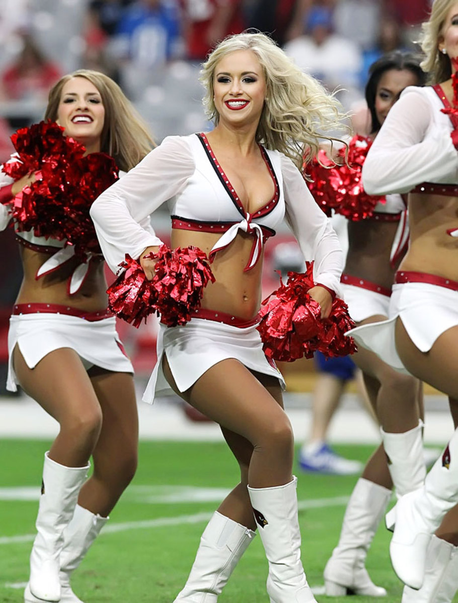 Arizona-Cardinals-cheerleaders-YP4_3293.jpg