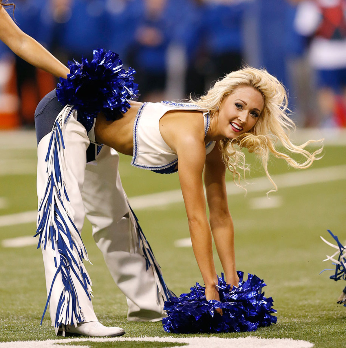 Indianapolis-Colts-cheerleaders-DBF14111614_Patriots_at_Colts.jpg