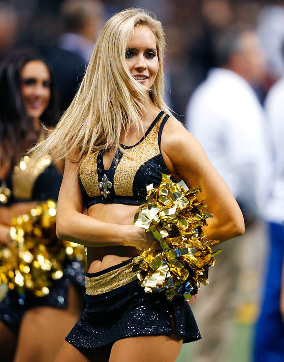 New-Orleans-Saints-Saintsations-cheerleaders-AP450390480601_5.jpg