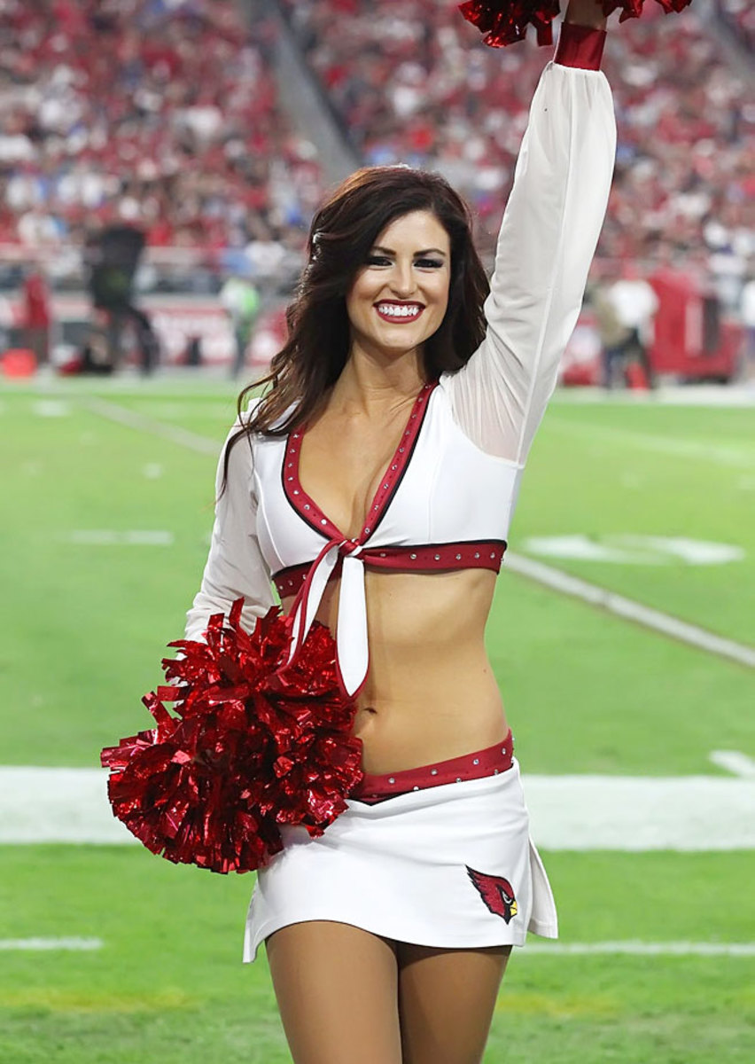 Arizona-Cardinals-cheerleaders-YPP_8019.jpg