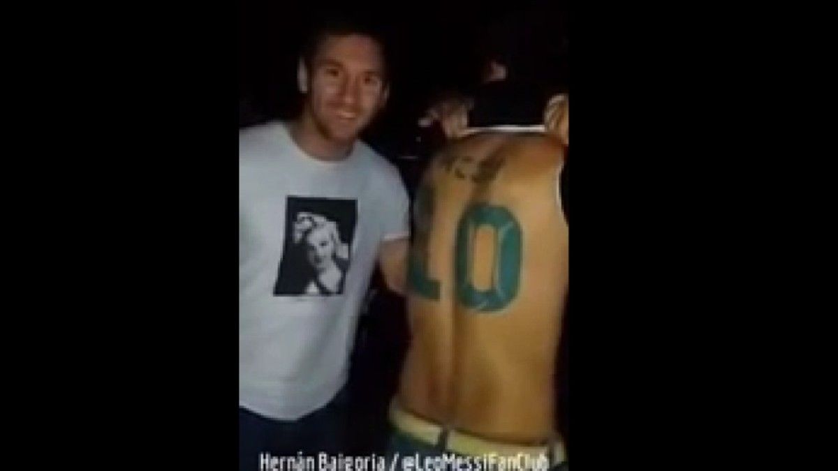 Barcelona striker Lionel Messi meets superfan with his name and number